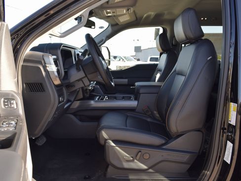 New 2026 Ford F250 Lariat w/ Chrome Package image 18