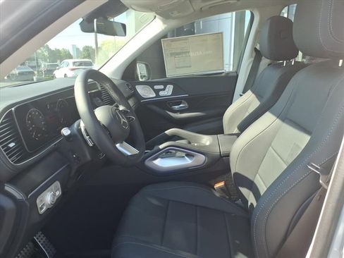 New 2026 Mercedes-Benz GLS 450 4MATIC image 14