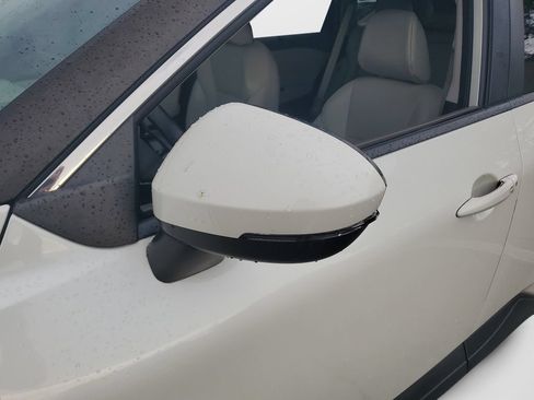 Used 2022 Nissan Rogue SV w/ SV Premium Package FWD image 33