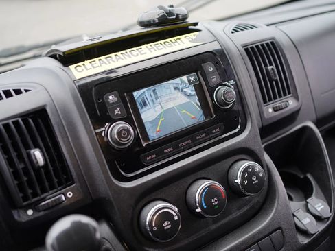 Used 2018 RAM ProMaster 2500 FWD image 23