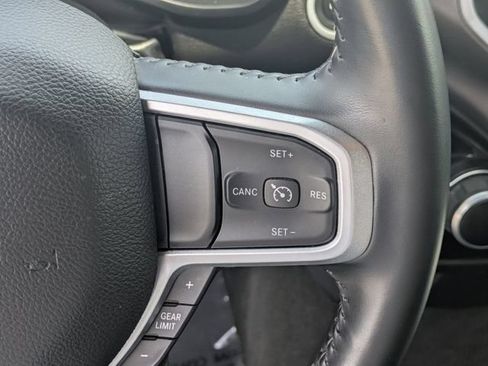 Used 2023 RAM 1500 Big Horn AWD/4WD image 18