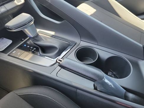 New 2026 Hyundai Elantra Sport FWD image 16