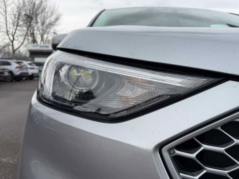 Certified 2024 Ford Edge SEL image 3