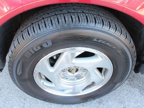 Used 1998 Toyota Sienna LE FWD image 14