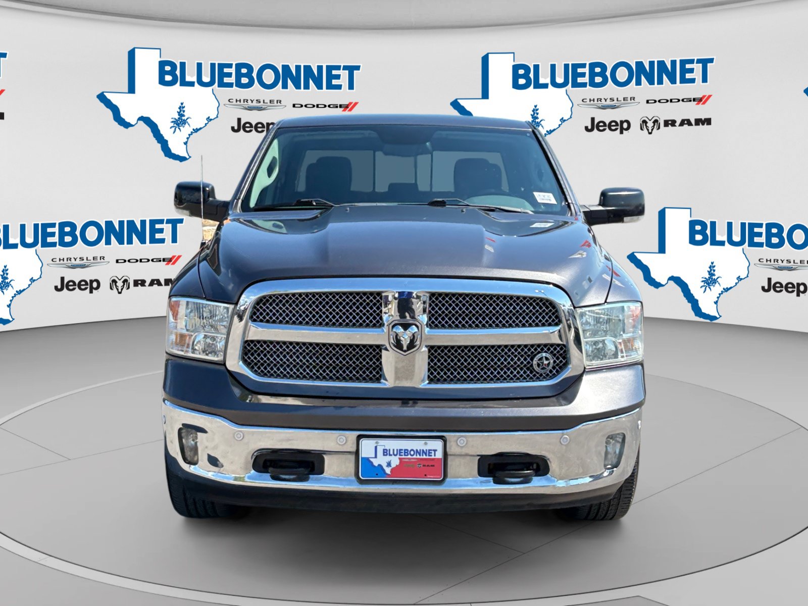 Used 2018 RAM 1500 Lone Star AWD/4WD image 2