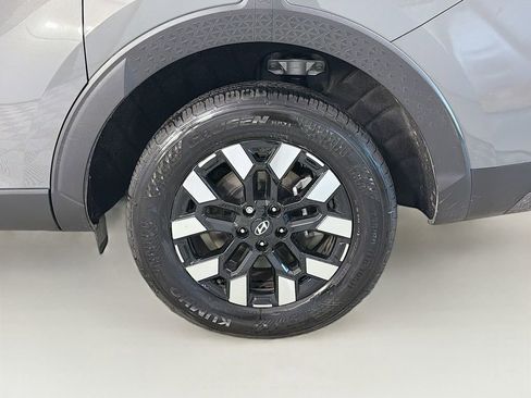 Used 2025 Hyundai Santa Cruz SE image 29