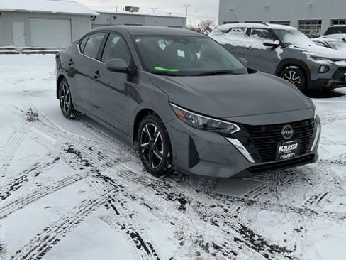 Used 2024 Nissan Sentra SV image 1