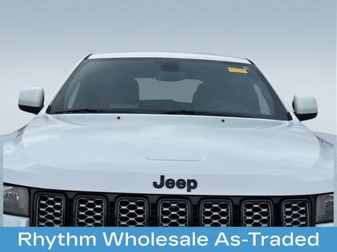 Used 2019 Jeep Grand Cherokee Altitude AWD/4WD image 35