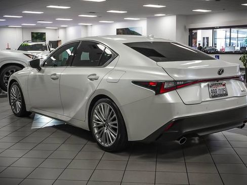Certified 2022 Lexus IS 300 w/ Premium Package RWD image 8