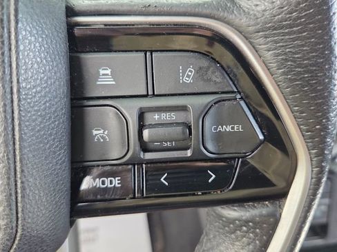 Used 2023 Toyota Tundra Platinum AWD/4WD image 22