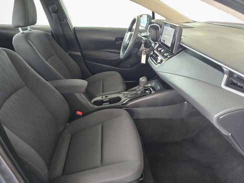 Used 2024 Toyota Corolla LE FWD image 40