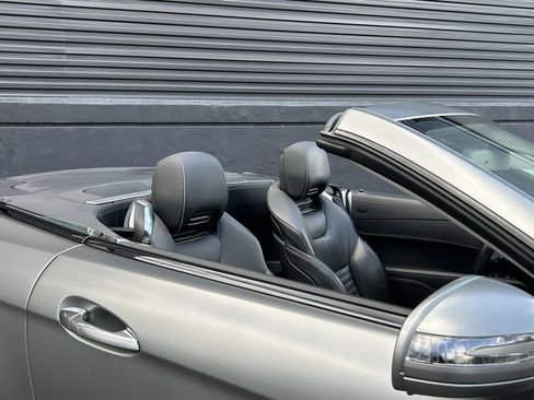 Used 2016 Mercedes-Benz SL 550 image 26