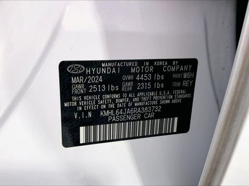 Used 2024 Hyundai Sonata SEL FWD image 31