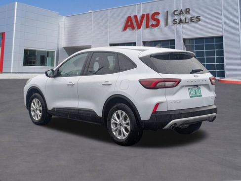 Used 2025 Ford Escape Active AWD/4WD image 3