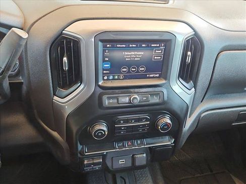 Used 2020 Chevrolet Silverado 1500 Custom w/ Custom Max Trailering Package AWD/4WD image 13