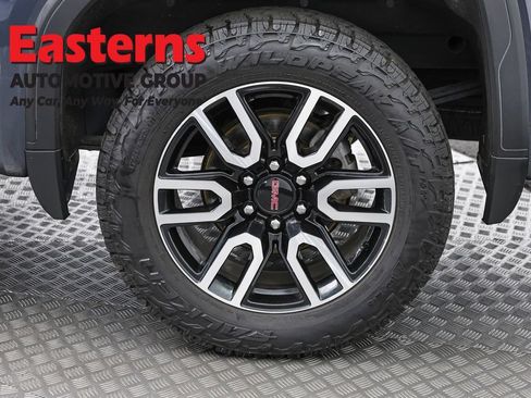 Used 2021 GMC Sierra 1500 Elevation w/ LPO, Elevation Black Package AWD/4WD image 35