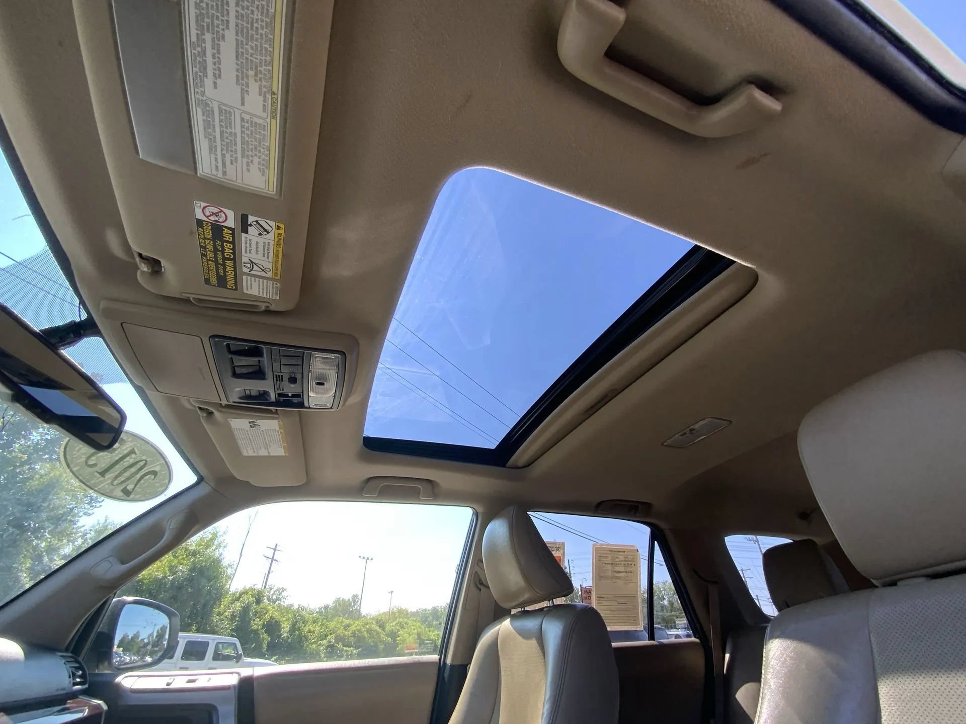 Used 2015 Toyota 4Runner Limited AWD/4WD image 16
