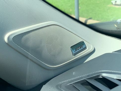 New 2026 Nissan Pathfinder SL w/ SL Premium Package FWD image 19