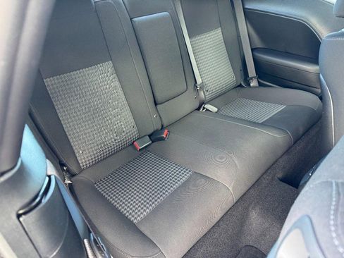 Used 2022 Dodge Challenger R/T w/ Blacktop Package image 10