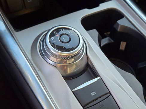 Used 2024 Ford Explorer XLT w/ Equipment Group 202A image 29