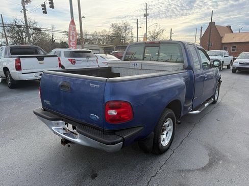 Used 1997 Ford F150 XLT image 4
