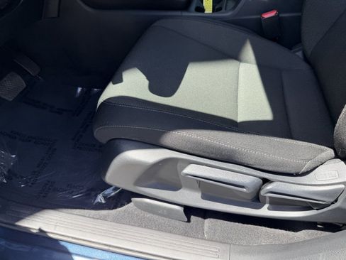 Used 2025 Honda CR-V LX image 31