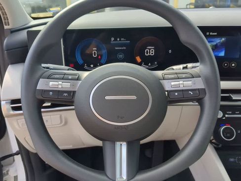 New 2026 Hyundai Tucson SEL image 23