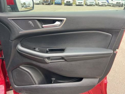 Used 2020 Ford Edge SEL w/ Convenience Package image 10