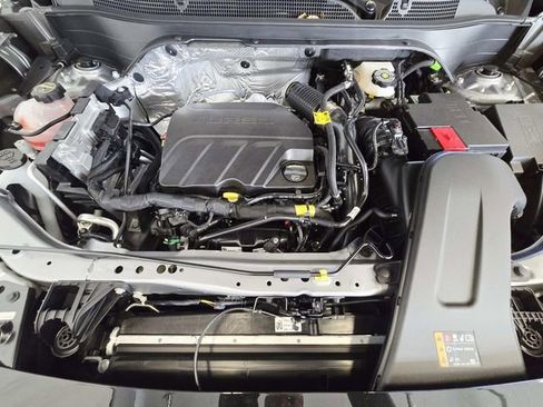 New 2026 Chevrolet Trax ACTIV w/ Sunroof Package image 11