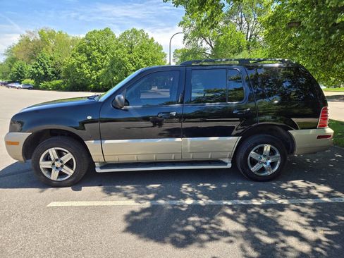 Used 2004 Mercury Mountaineer Convenience AWD/4WD image 4