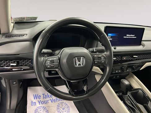 Used 2024 Honda Accord EX-L image 12