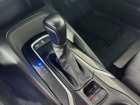 Used 2022 Toyota Corolla SE w/ SE Preferred Package FWD image 20