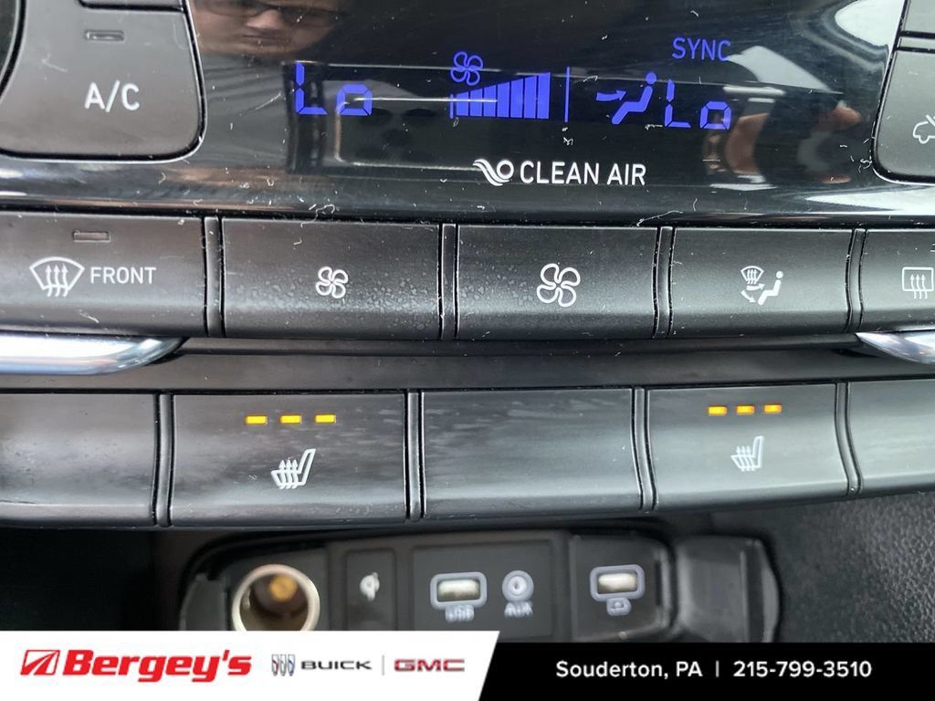 Used 2020 Hyundai Santa Fe SEL AWD/4WD image 39