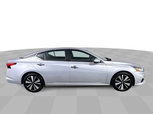 Used 2022 Nissan Altima 2.5 SV image 45