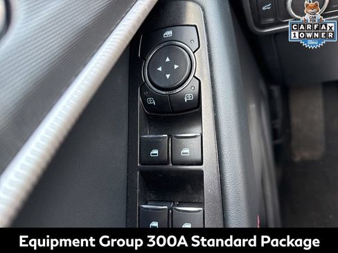 Used 2025 Ford Explorer ST-Line w/ ST-Line Street Pack AWD/4WD image 9