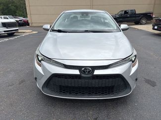 Used 2021 Toyota Corolla LE FWD video 2