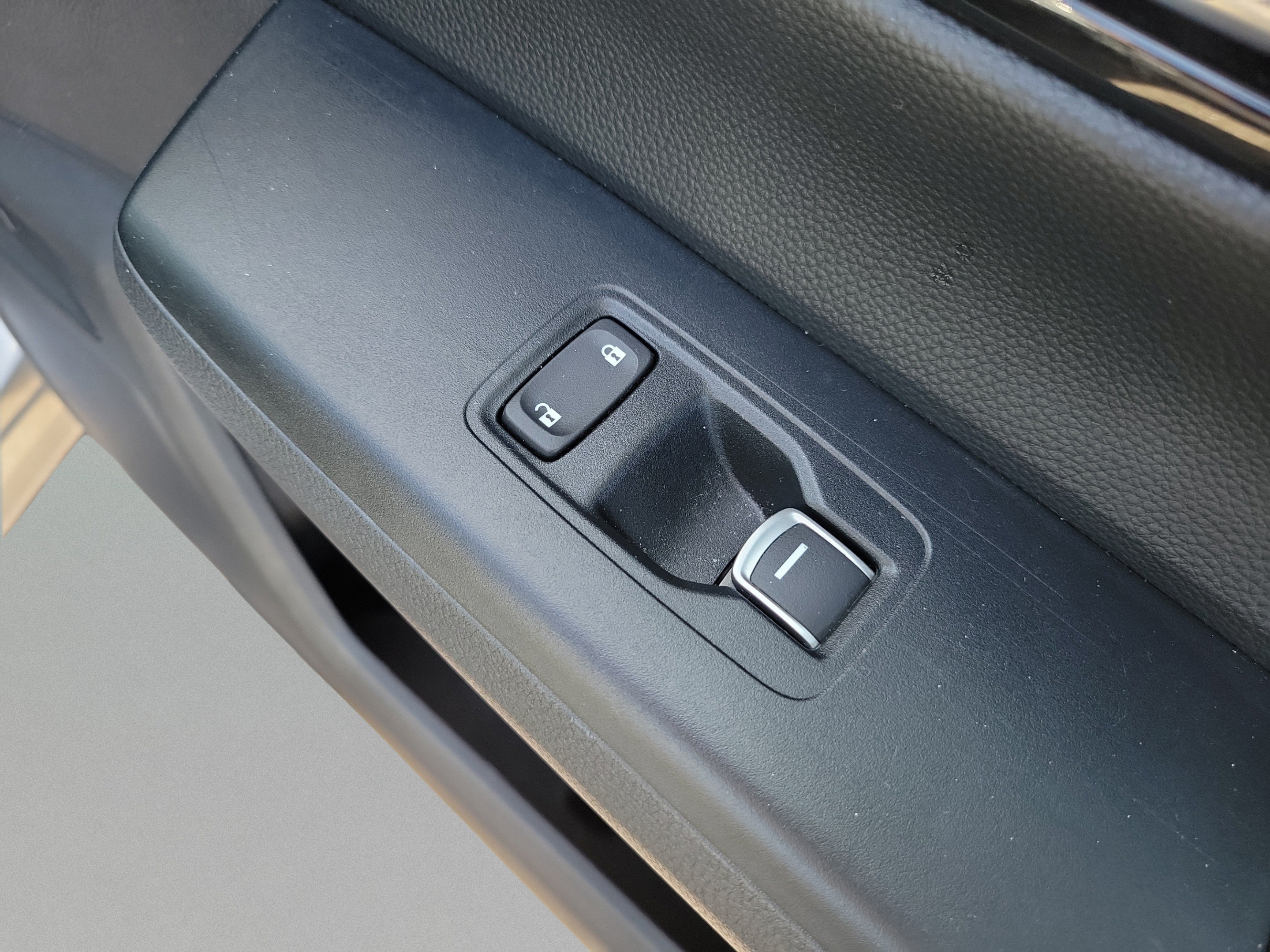 Used 2024 Honda CR-V EX-L image 22