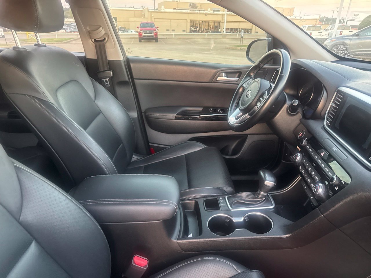 Used 2020 Kia Sportage EX AWD/4WD image 32