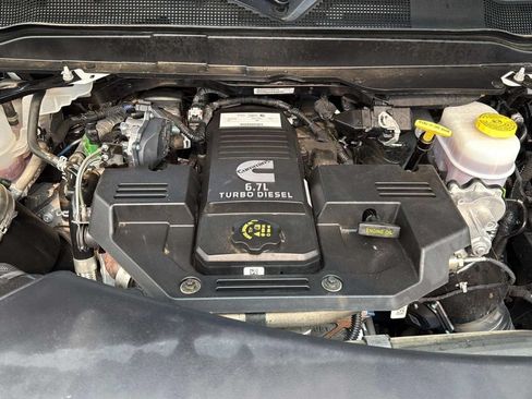 Used 2024 RAM 3500 Big Horn w/ Night Edition AWD/4WD image 25