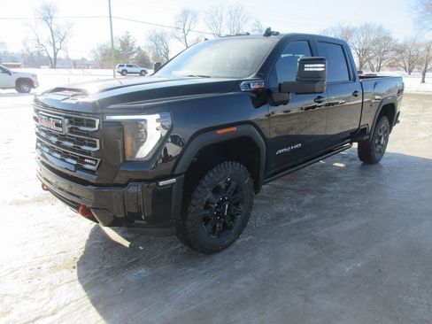 New 2026 GMC Sierra 2500 AT4 w/ AT4 Premium Plus Package image 11