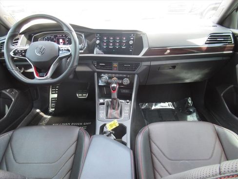 Used 2023 Volkswagen Jetta GLI Autobahn FWD image 12