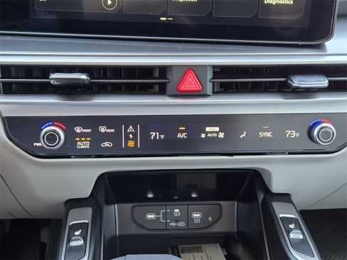 New 2026 Kia Sorento EX image 14
