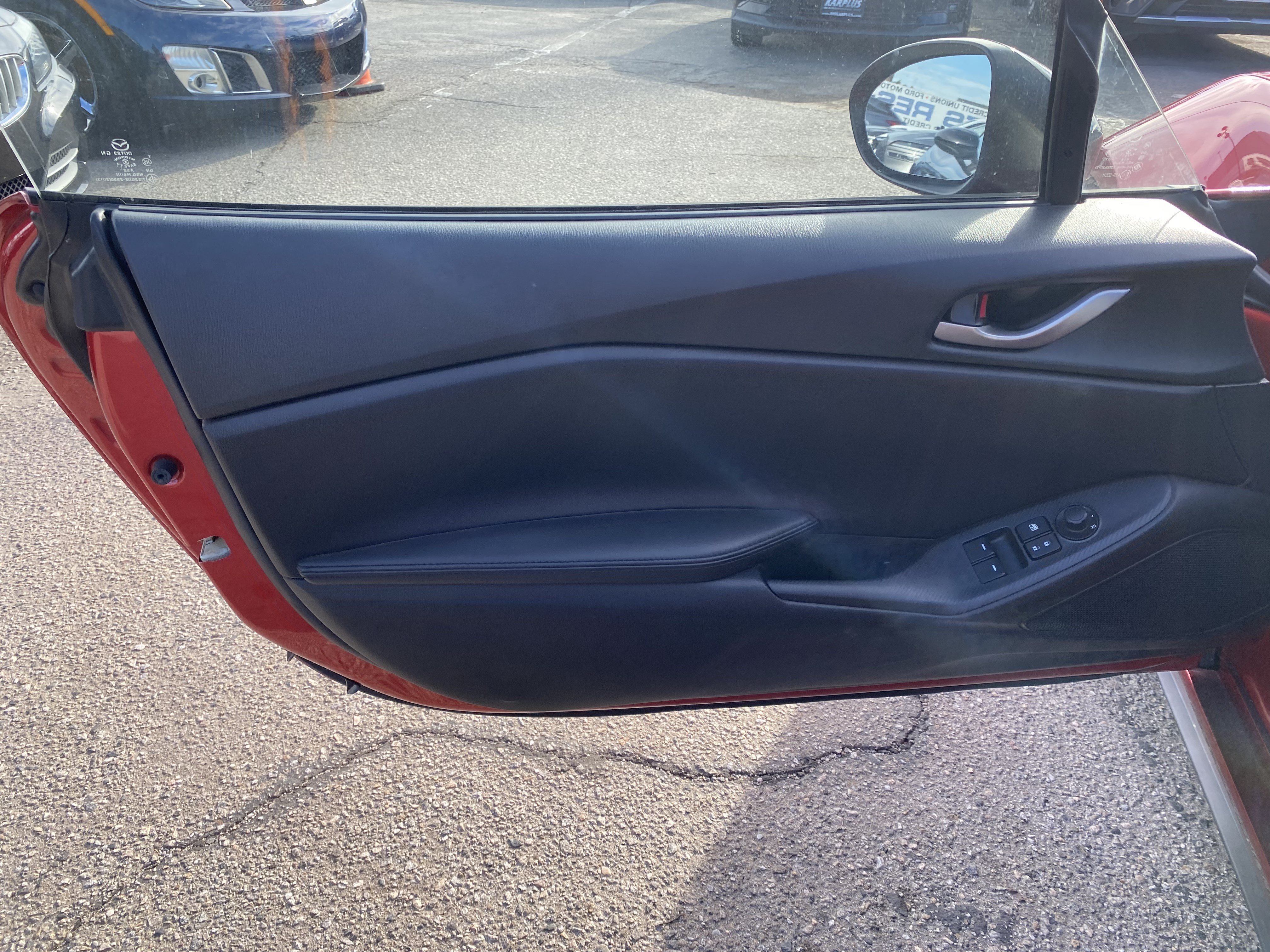 Used 2023 MAZDA MX-5 Miata Sport RWD image 16