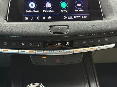 Used 2020 Cadillac XT4 Luxury image 18