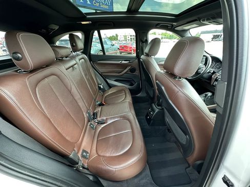 Used 2018 BMW X1 sDrive28i FWD image 14