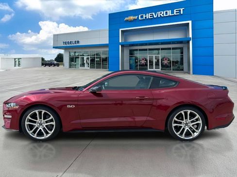 Used 2022 Ford Mustang GT Premium w/ Equipment Group 401A RWD image 8