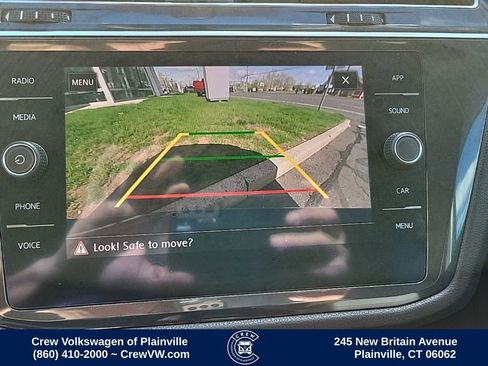 Used 2019 Volkswagen Tiguan SE AWD/4WD image 7