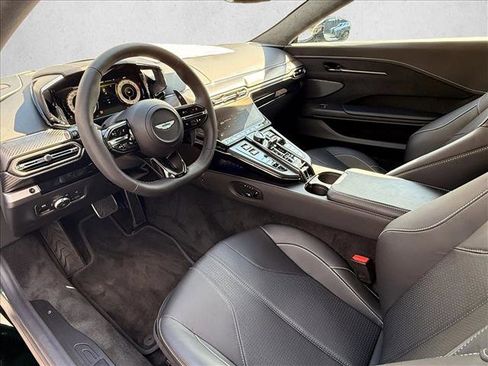New 2026 Aston Martin V8 Vantage image 20