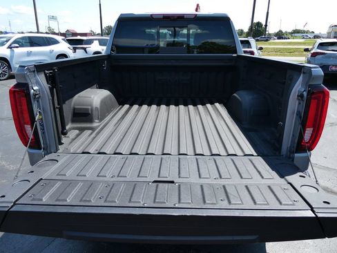 Certified 2025 GMC Sierra 1500 Denali w/ Technology Package AWD/4WD image 18