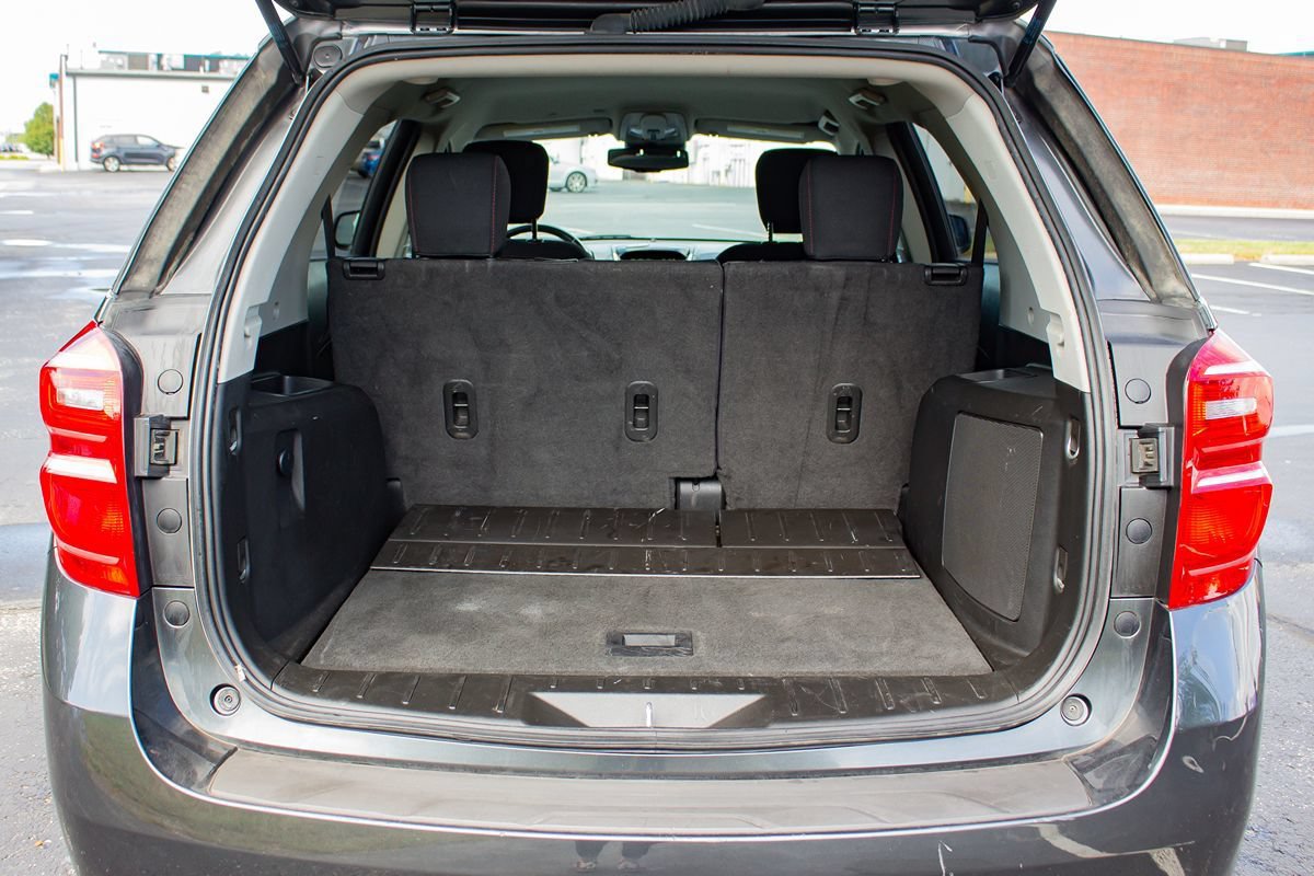 Used 2017 Chevrolet Equinox LT w/ Convenience Package FWD image 16